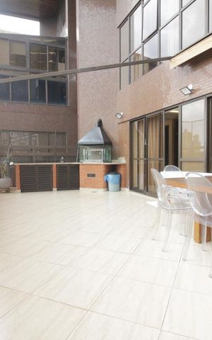 Apartamento à venda com 290m², 4 quartos e 5 vagasVaranda gourmet