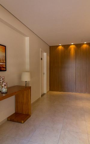 Apartamento à venda com 60m², 2 quartos e 1 vagaHall de entrada do bloco