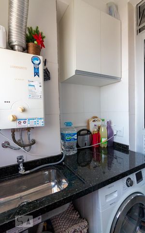 Apartamento à venda com 60m², 2 quartos e 1 vagaÁrea de serviço