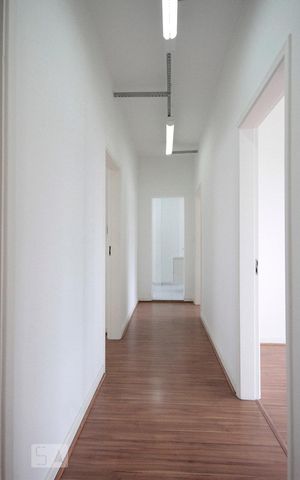 Apartamento à venda com 130m², 2 quartos e sem vagaCorredor