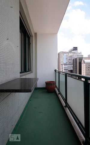 Apartamento à venda com 130m², 2 quartos e sem vagaVaranda