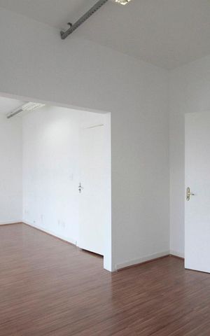 Apartamento à venda com 130m², 2 quartos e sem vagaSala