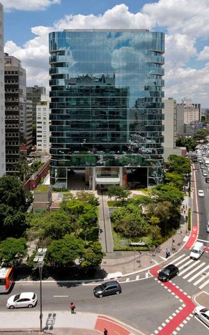 Apartamento à venda com 130m², 2 quartos e sem vagaVista