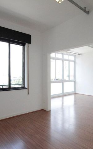 Apartamento à venda com 130m², 2 quartos e sem vagaSala
