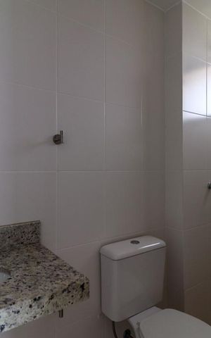 Apartamento à venda com 75m², 2 quartos e 1 vaga Apartamento à venda com 75m², 2 quartos e 1 vagaBanheiro da Suíte