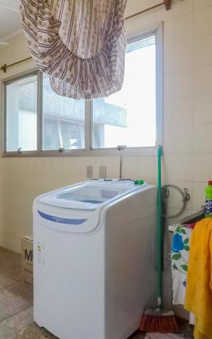 Apartamento à venda com 158m², 3 quartos e 3 vagasÁrea de Serviço