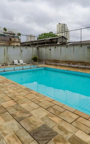 Apartamento à venda com 158m², 3 quartos e 3 vagasÁrea comum - Piscina