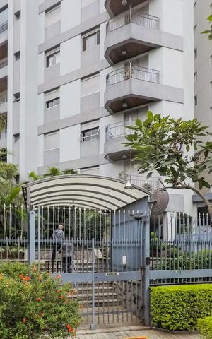 Apartamento à venda com 158m², 3 quartos e 3 vagasFachada