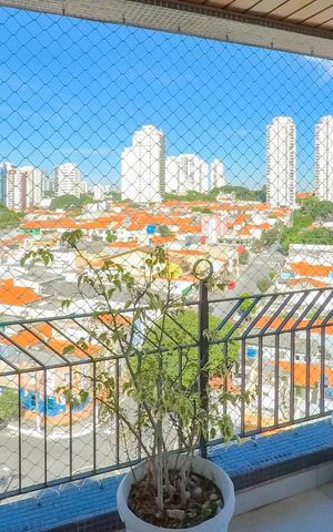 Apartamento à venda com 158m², 3 quartos e 3 vagasSacada Quarto 1