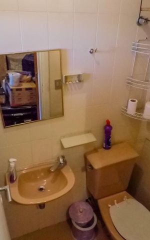 Apartamento à venda com 158m², 3 quartos e 3 vagasBanheiro de Serviço