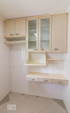 Apartamento para alugar com 64m², 2 quartos e 1 vagaCozinha