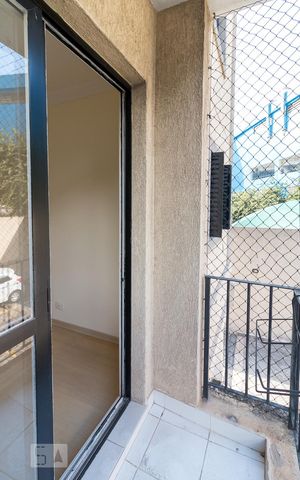Apartamento para alugar com 64m², 2 quartos e 1 vagaVaranda