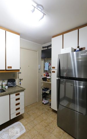 Apartamento à venda com 91m², 3 quartos e 1 vaga Apartamento à venda com 91m², 3 quartos e 1 vagaCozinha
