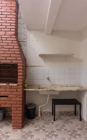 Casa à venda com 148m², 2 quartos e 1 vagaQuintal