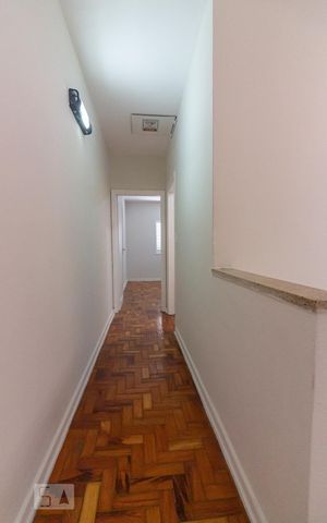 Casa à venda com 148m², 2 quartos e 1 vagaCorredor