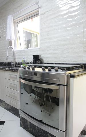 Casa de condomínio à venda com 155m², 3 quartos e 3 vagasCozinha