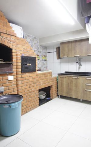 Casa de condomínio à venda com 155m², 3 quartos e 3 vagasChurrasqueira