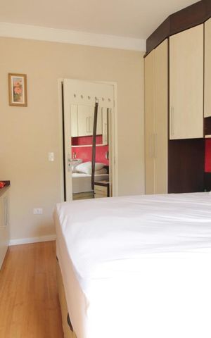 Casa de condomínio à venda com 155m², 3 quartos e 3 vagasSuíte