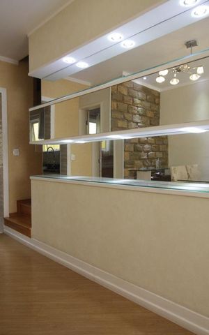 Casa de condomínio à venda com 155m², 3 quartos e 3 vagasSala