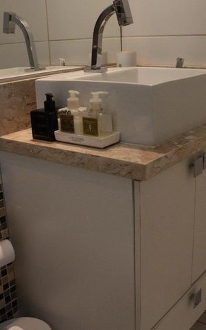 Apartamento à venda com 70m², 3 quartos e 1 vagaBanheiro do Quarto 1
