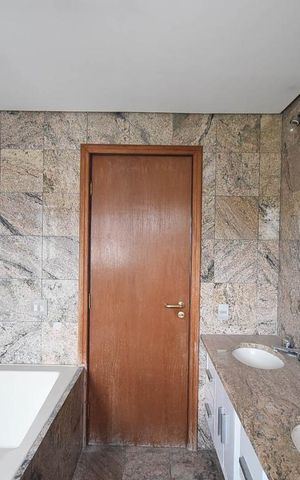 Apartamento para alugar com 622m², 4 quartos e 4 vagas Apartamento para alugar com 622m², 4 quartos e 4 vagasBanheiro Suíte 4