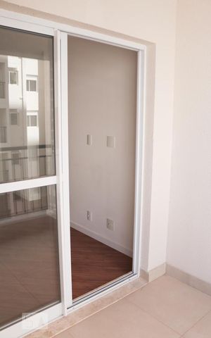 Apartamento para alugar com 55m², 2 quartos e 1 vaga Apartamento para alugar com 55m², 2 quartos e 1 vagavaranda