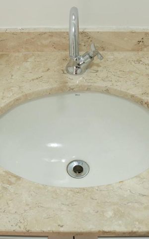 Apartamento para alugar com 55m², 2 quartos e 1 vaga Apartamento para alugar com 55m², 2 quartos e 1 vagaBanheiro Social