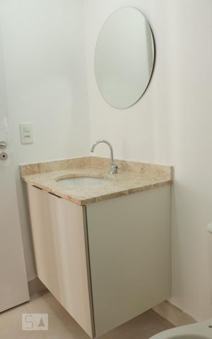 Apartamento para alugar com 55m², 2 quartos e 1 vaga Apartamento para alugar com 55m², 2 quartos e 1 vagaBanheiro Social