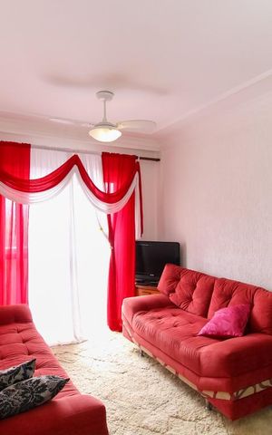 Apartamento à venda com 78m², 3 quartos e 1 vaga Apartamento à venda com 78m², 3 quartos e 1 vagaSala