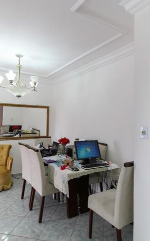 Apartamento à venda com 78m², 3 quartos e 1 vaga Apartamento à venda com 78m², 3 quartos e 1 vagaSala