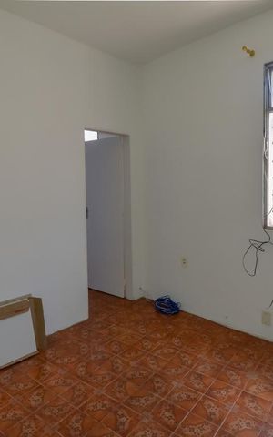 Casa à venda com 45m², 1 quarto e 1 vaga Casa à venda com 45m², 1 quarto e 1 vagaSala