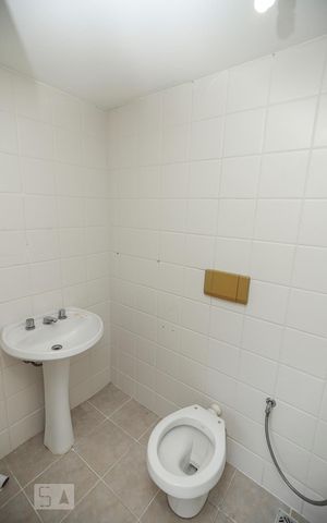 Apartamento à venda com 90m², 3 quartos e 1 vaga Apartamento à venda com 90m², 3 quartos e 1 vagaBanheiro Suíte