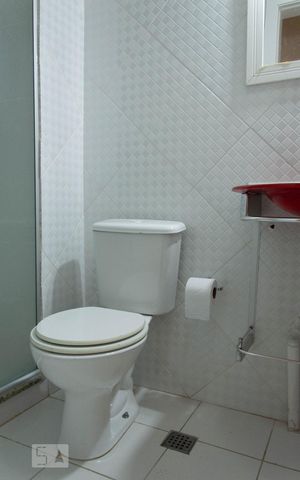 Apartamento para alugar com 70m², 3 quartos e 1 vaga Apartamento para alugar com 70m², 3 quartos e 1 vagaBanheiro