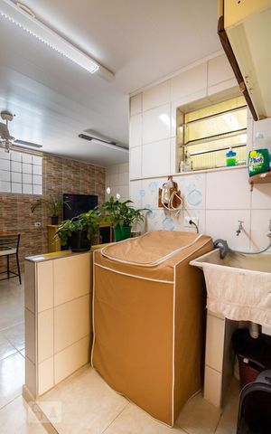 Casa à venda com 70m², 2 quartos e 2 vagas Casa à venda com 70m², 2 quartos e 2 vagasÁrea de Serviço
