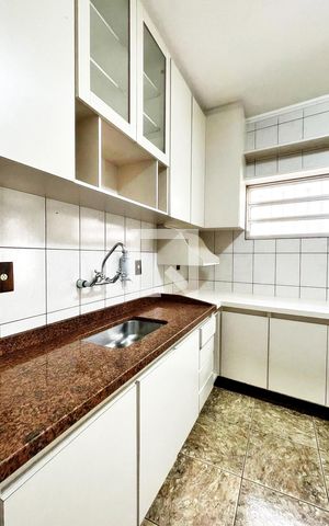 Casa à venda com 181m², 3 quartos e 4 vagas Casa à venda com 181m², 3 quartos e 4 vagasCozinha