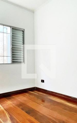 Casa à venda com 181m², 3 quartos e 4 vagas Casa à venda com 181m², 3 quartos e 4 vagasQuarto 1