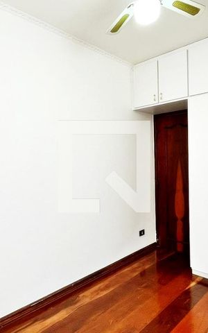 Casa à venda com 181m², 3 quartos e 4 vagas Casa à venda com 181m², 3 quartos e 4 vagasQuarto 1