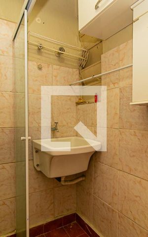 Studio à venda com 31m², 1 quarto e sem vaga Studio à venda com 31m², 1 quarto e sem vagaBanheiro