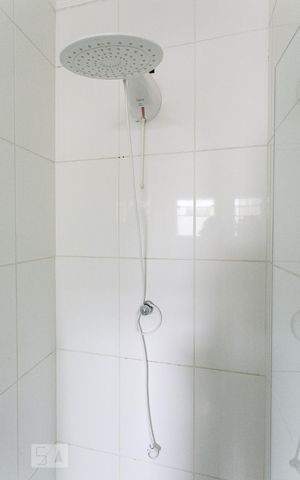 Casa à venda com 298m², 3 quartos e 8 vagasBanheiro de Suíte 1
