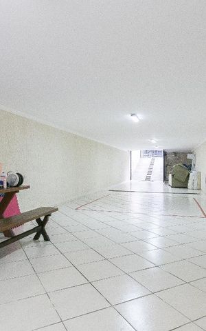 Casa à venda com 298m², 3 quartos e 8 vagasGaragem