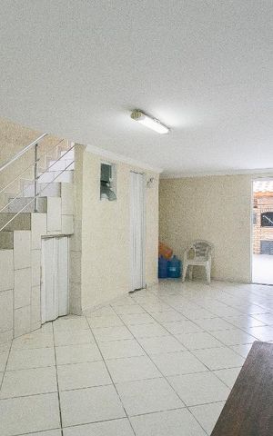 Casa à venda com 298m², 3 quartos e 8 vagasGaragem