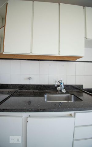 Apartamento à venda com 69m², 2 quartos e 1 vaga Apartamento à venda com 69m², 2 quartos e 1 vagacozinha
