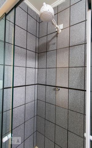 Apartamento para alugar com 70m², 2 quartos e sem vagaBanheiro Social