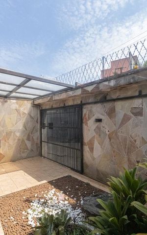 Casa para alugar com 280m², 3 quartos e sem vaga Casa para alugar com 280m², 3 quartos e sem vagaJardim