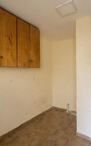 Casa para alugar com 280m², 3 quartos e sem vaga Casa para alugar com 280m², 3 quartos e sem vagaQuarto de Serviço