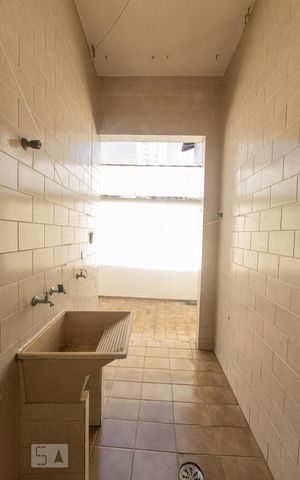 Casa para alugar com 280m², 3 quartos e sem vaga Casa para alugar com 280m², 3 quartos e sem vagaÁrea de Serviço