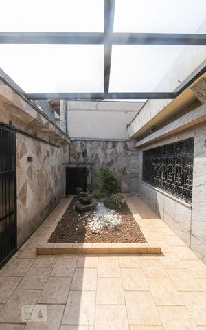Casa para alugar com 280m², 3 quartos e sem vaga Casa para alugar com 280m², 3 quartos e sem vagaJardim