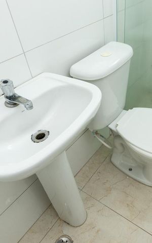 Studio para alugar com 35m², 1 quarto e sem vaga Studio para alugar com 35m², 1 quarto e sem vagaBanheiro