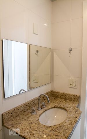 Apartamento para alugar com 188m², 3 quartos e 2 vagas Apartamento para alugar com 188m², 3 quartos e 2 vagasBanheiro Social