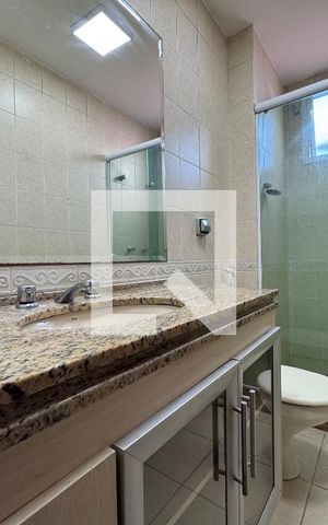 Apartamento à venda com 204m², 3 quartos e 3 vagas Apartamento à venda com 204m², 3 quartos e 3 vagasSuíte - Banheiro